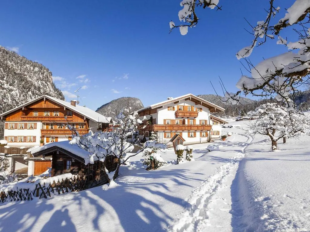 Gaestehaus Pfnuerlehen Berchtesgaden Apartment